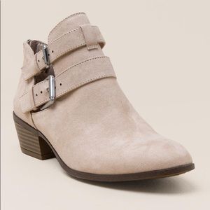 Francesca’s Cut-out booties